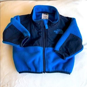 The North Face zip up fleece jacket //sz 0-3 mos